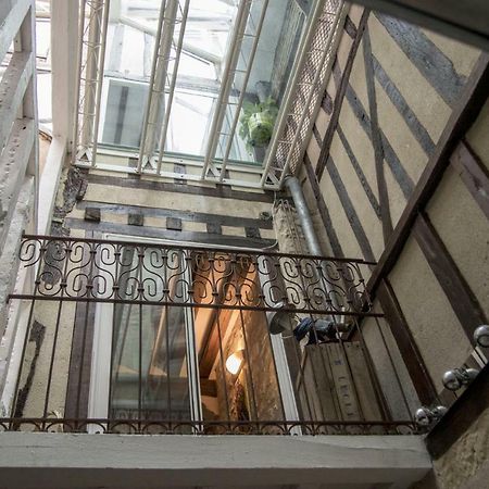 Aux Patissiers Hotel Compiègne Exterior foto