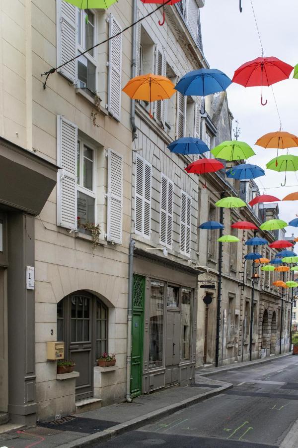Aux Patissiers Hotel Compiègne Exterior foto