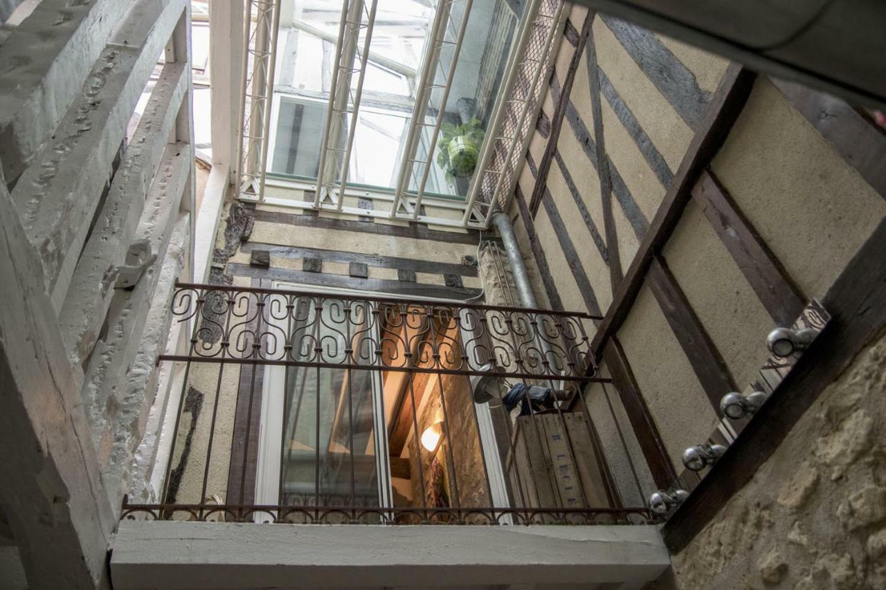Aux Patissiers Hotel Compiègne Exterior foto